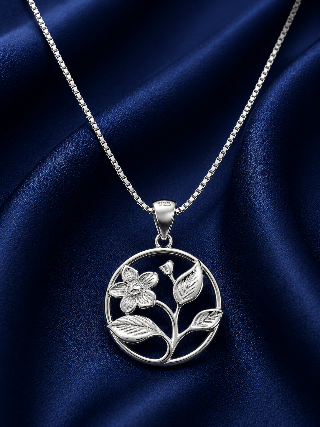 925 Sterling Silver Tree of Life Medallion Pendant Necklace - Silver Finish - alternate view