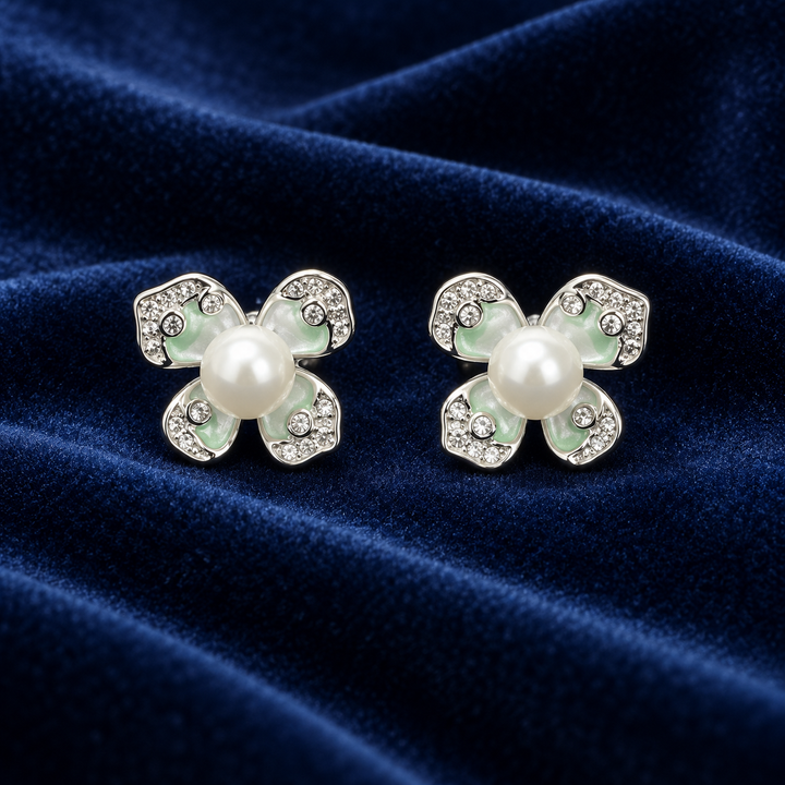 925 Sterling Silver Women's Pearl Flower Stud Earrings - Image 2