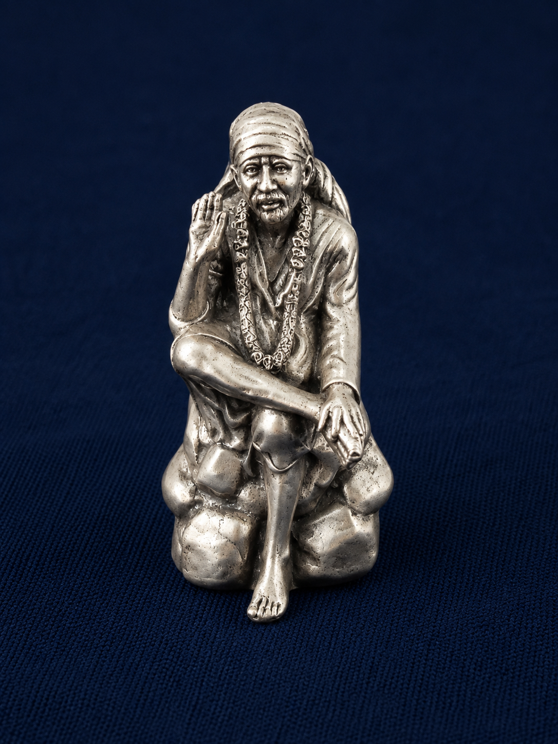 925 Sterling Silver Shirdi Sai Baba Idol – Oxidized Murti for Home Temple, Pooja & Gifting - image 1