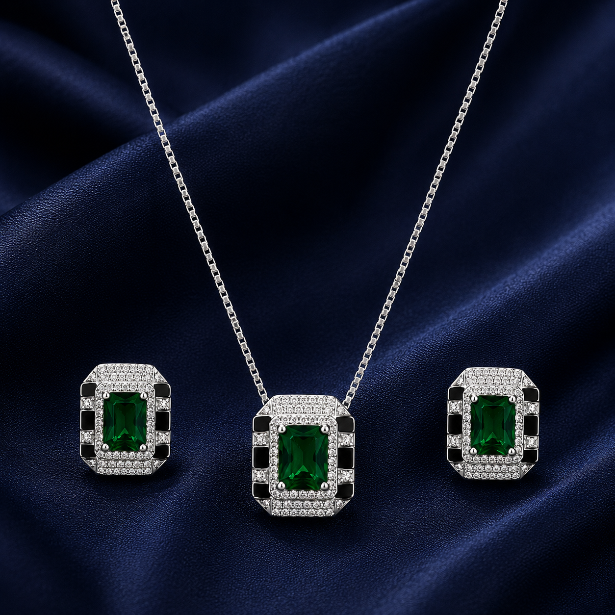925 Sterling Silver Pendant Set with Green Rectangular Motif – Without Chain
