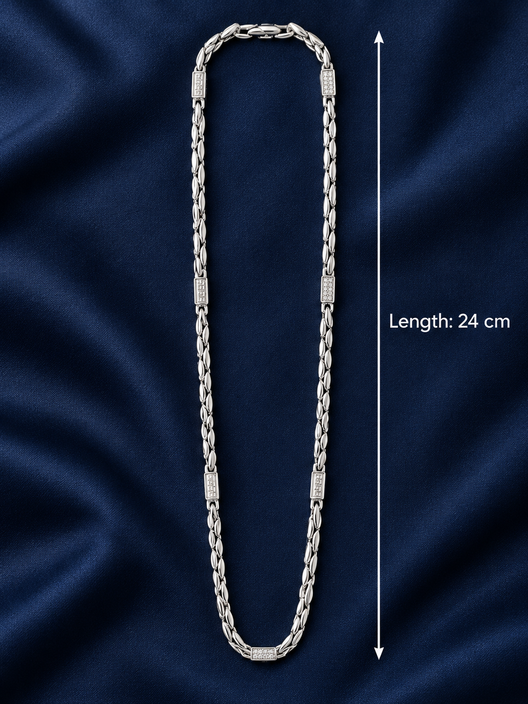 925 Sterling Silver Men's Textured Link Chain - 25 cm - Navy Blue Background / Dimensions