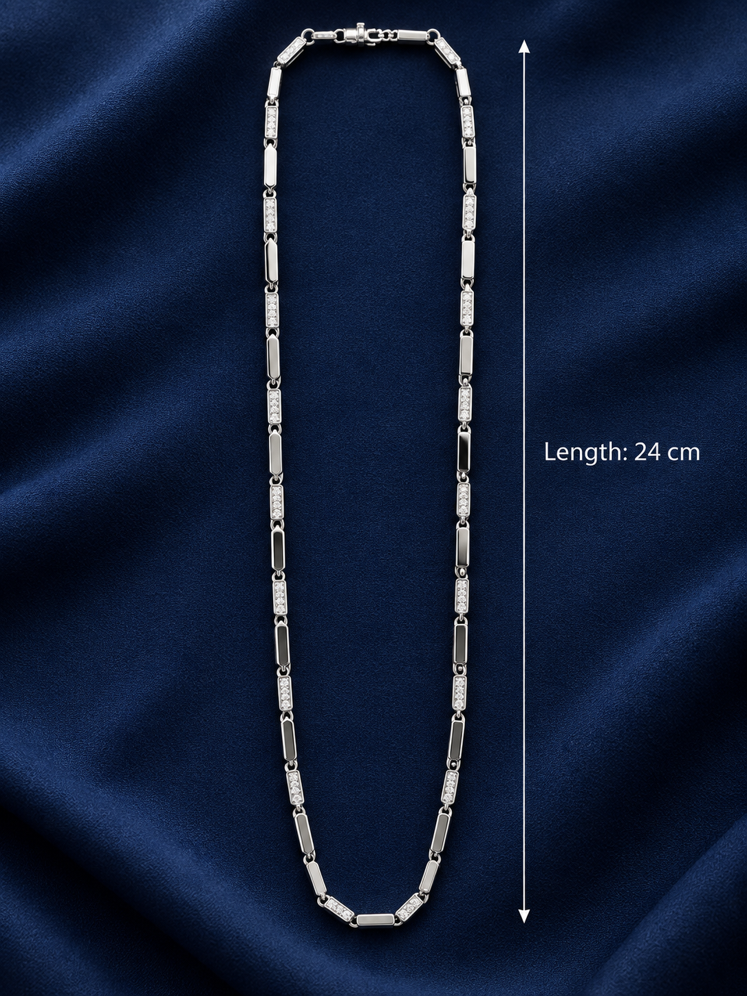 925 Sterling Silver Men's Sleek Bar Link Chain - 26 cm - Navy Blue Background / Dimensions