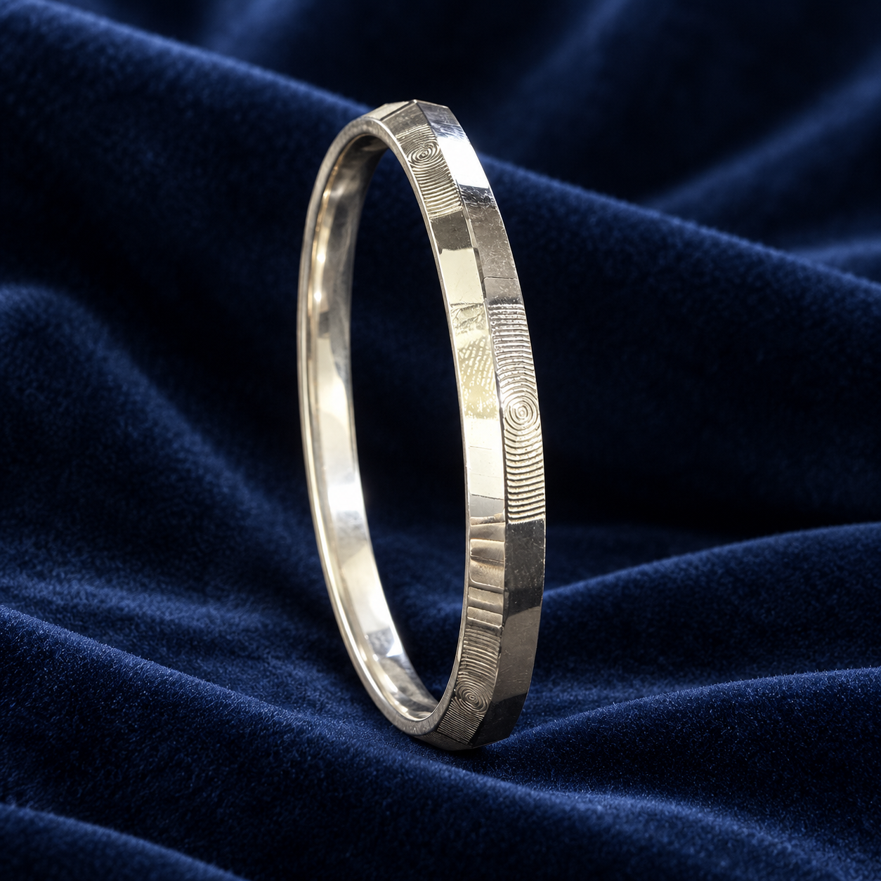 925 Sterling Silver Men's Textured Punjabi Kada - Size 2/8 - Image 2
