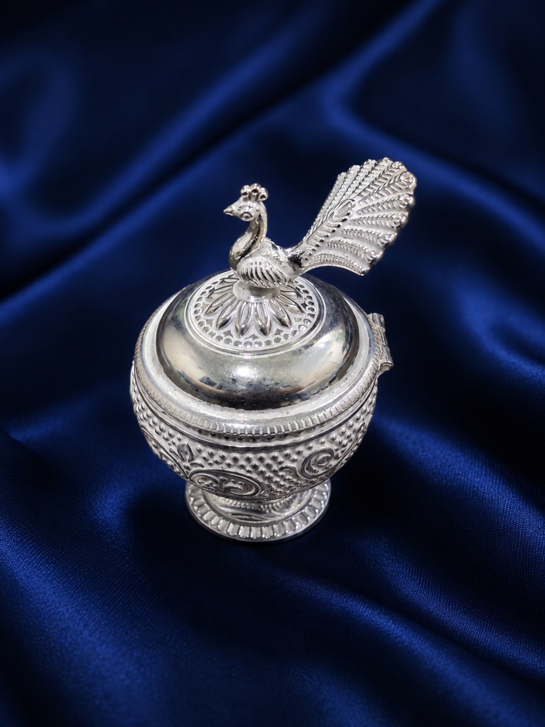 925 Sterling Silver Peacock Lid Sindoor Box - image 1