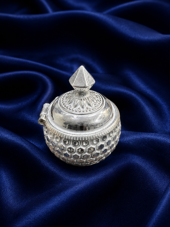 925 Sterling Silver Honeycomb Diamond Top Sindoor Box - image 1