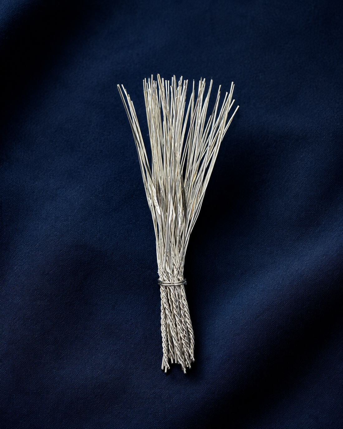 925 Sterling Silver Durva Grass Bunch for Ganpati Bappa - 6 cm - Dimensions/specification view