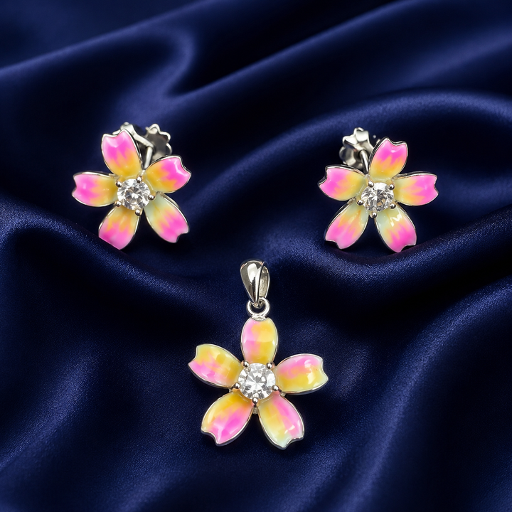 925 Sterling Silver Pendant & Earring Set
