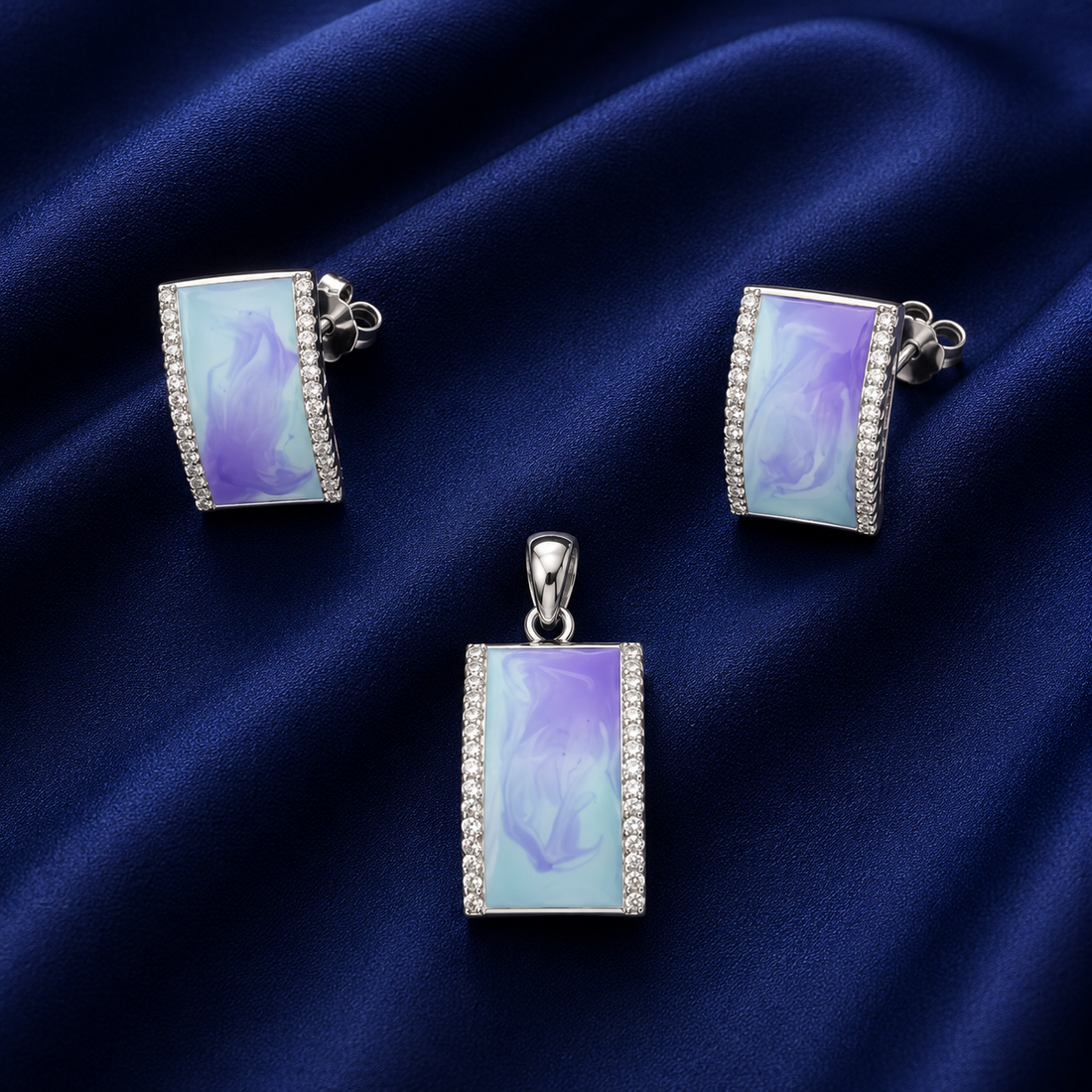925 Sterling Silver Pendant & Earring Set