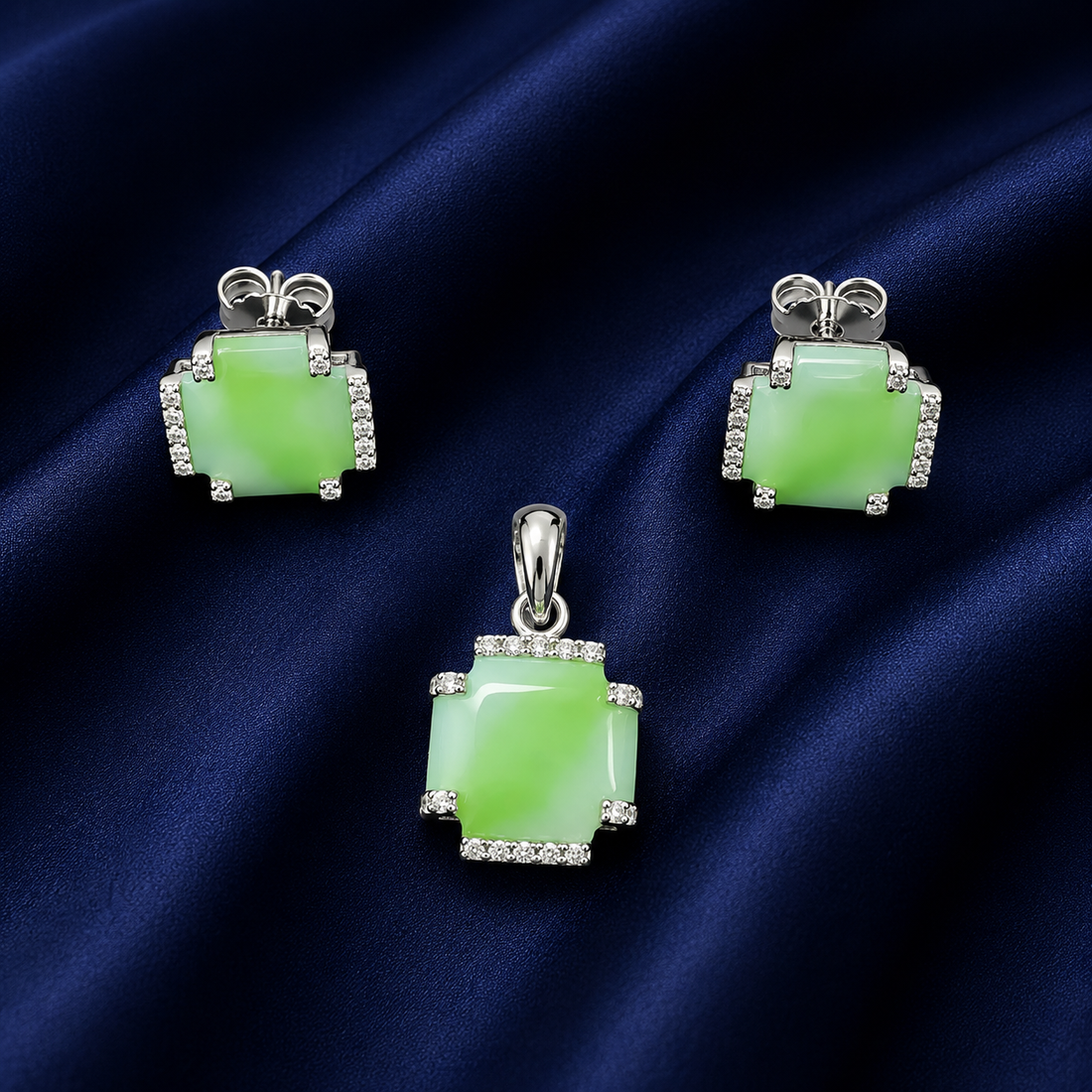 925 Sterling Silver Pendant & Earring Set
