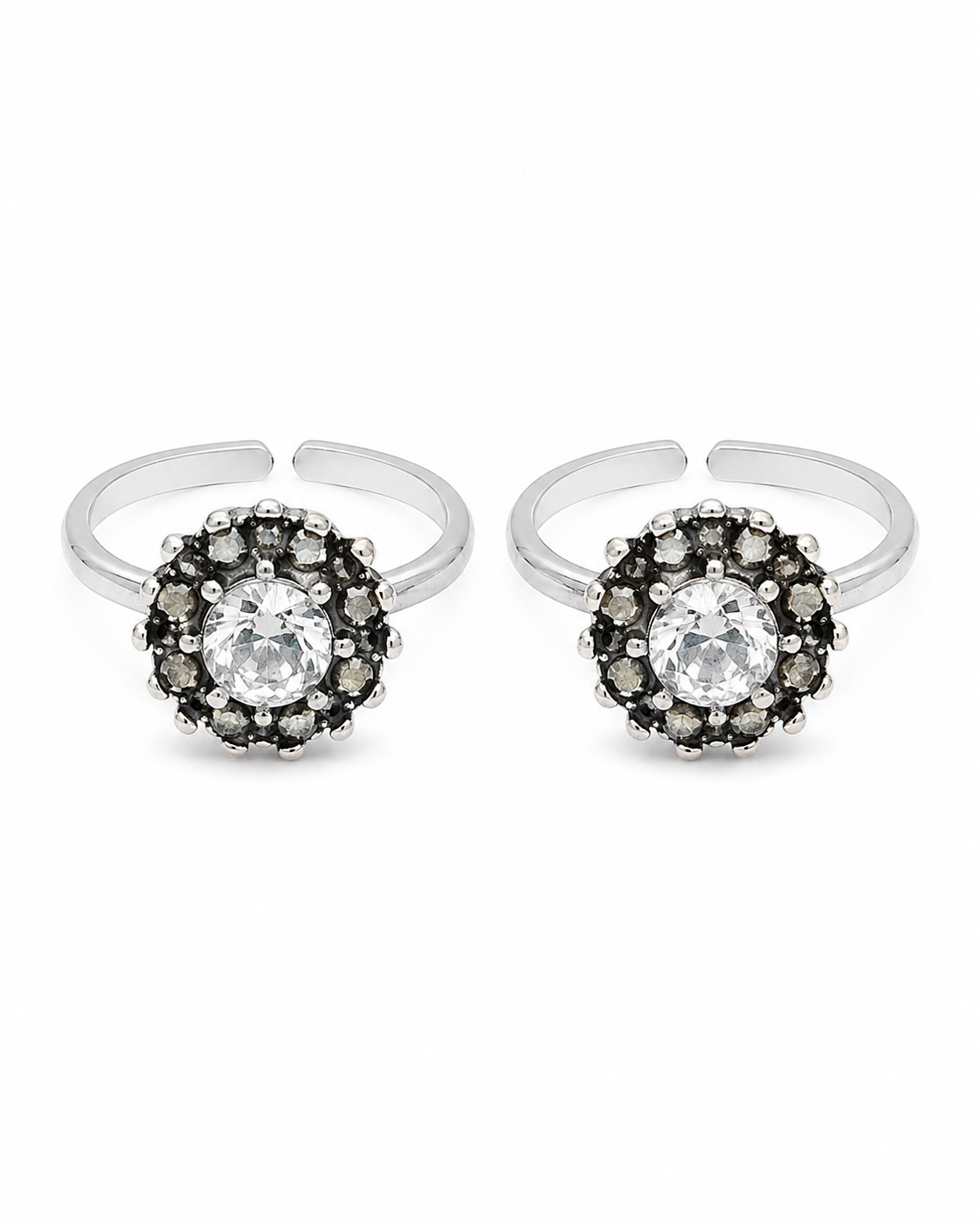 925 Sterling Silver Women's Floral Cluster Toe Rings - Pair - White Background