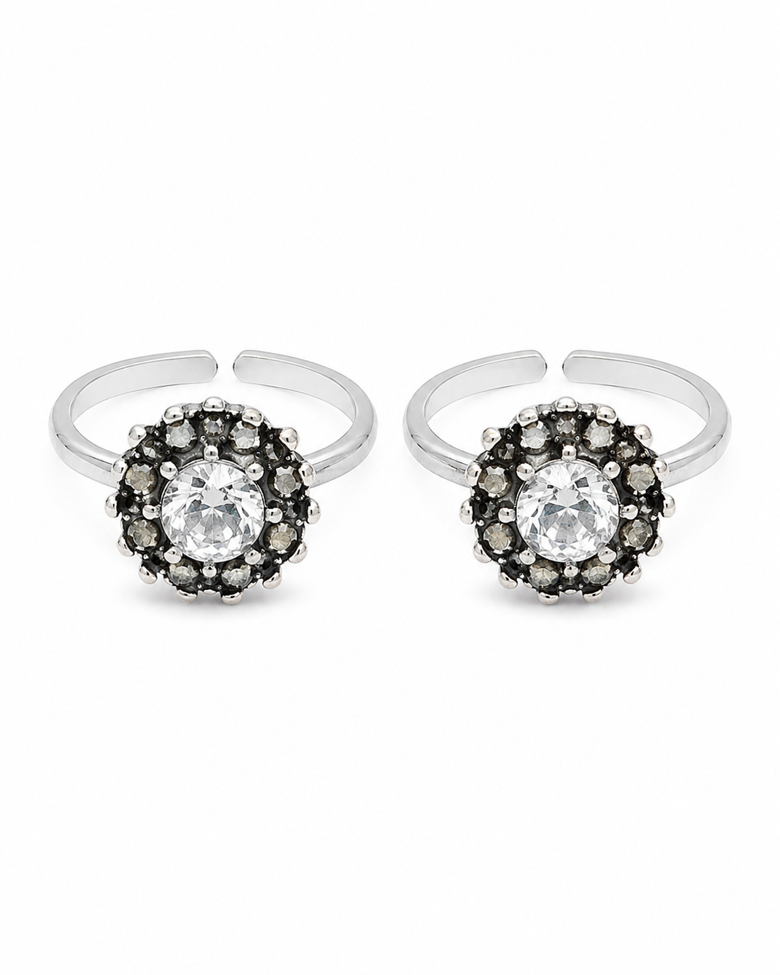 925 Sterling Silver Women's Floral Cluster Toe Rings - Pair - White Background
